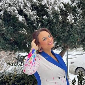 Meet your Posher, Emna